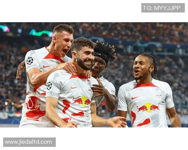 周六035德甲莱比锡红牛VS法兰克福:冬夜赛道上的欧冠资格博弈 周六035德甲莱比锡红牛VS法兰克福:冬夜赛道上的欧冠资格博弈